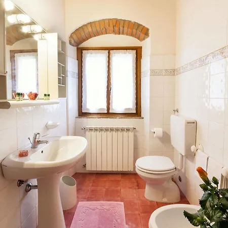 Farm stay Fattoria Di Belvedere Poppi